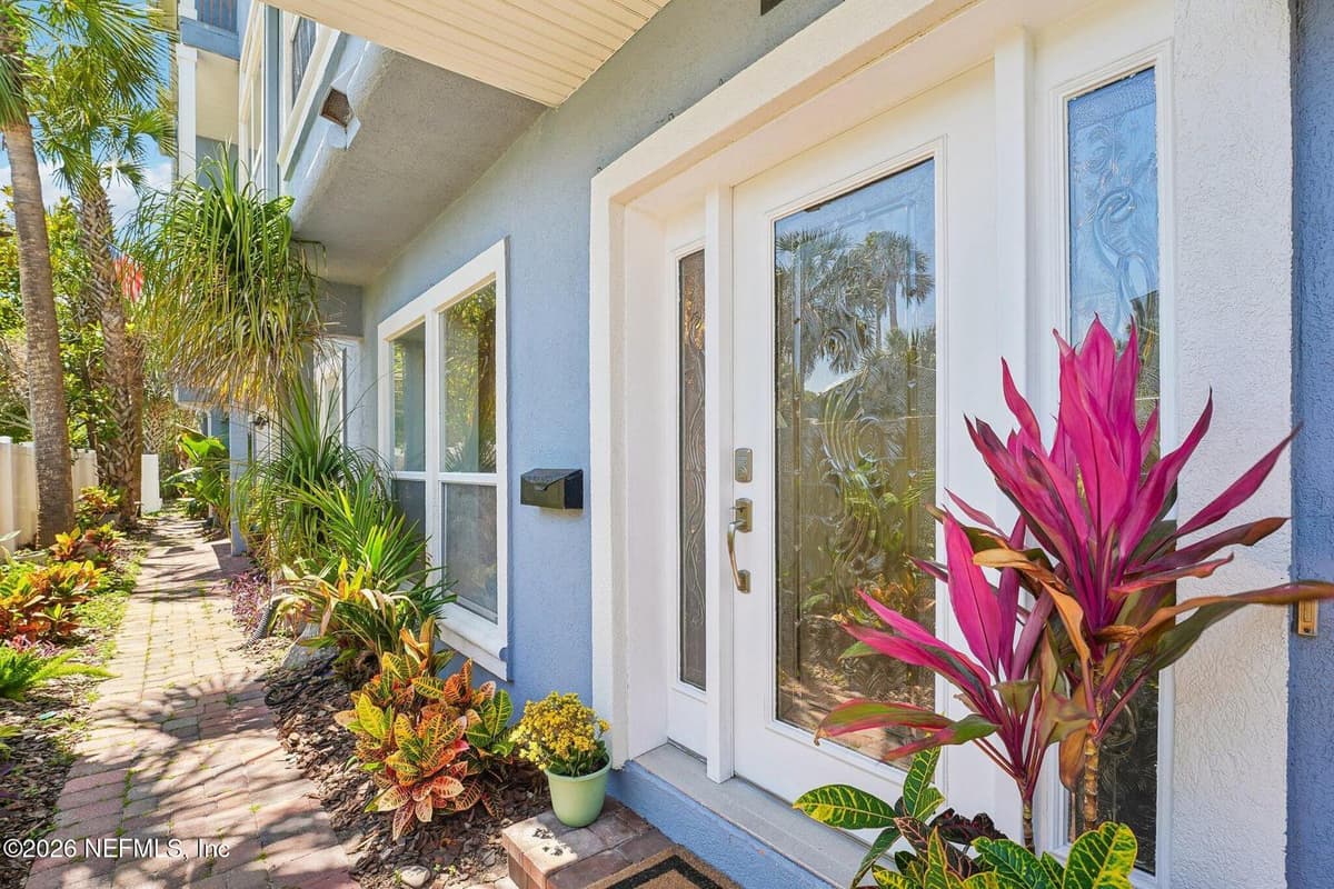 310 2ND Street S 4, Jacksonville Beach, FL 32250, Jacksonville Beach, FL - photo 2
