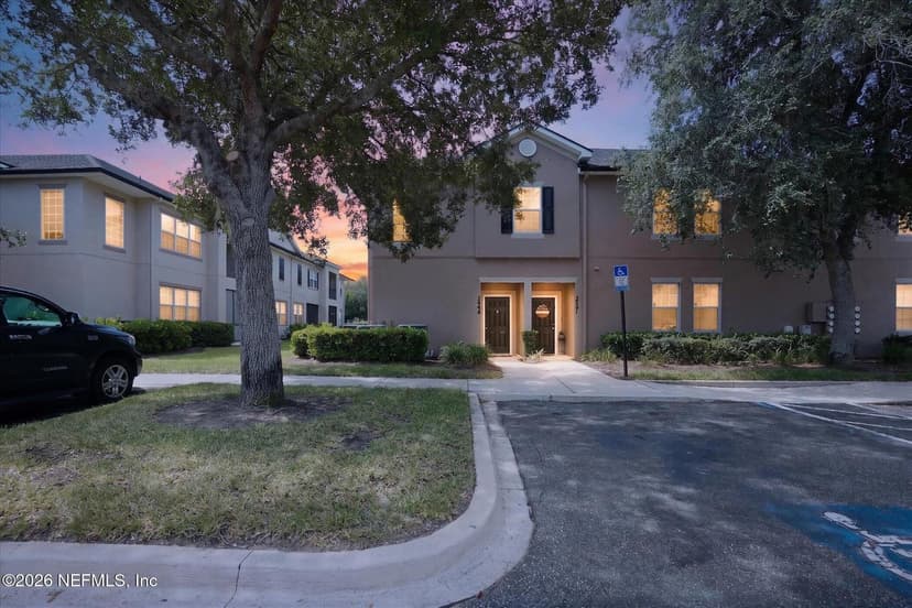 12301 KERNAN FOREST Boulevard 2402, Jacksonville, FL 32225