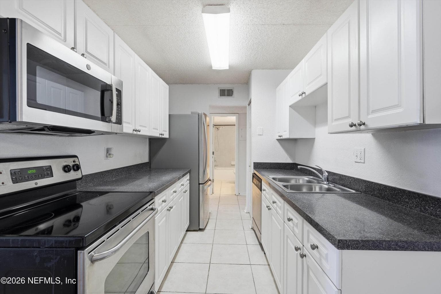 355 MONUMENT Road 10 D1, Jacksonville, FL 32225