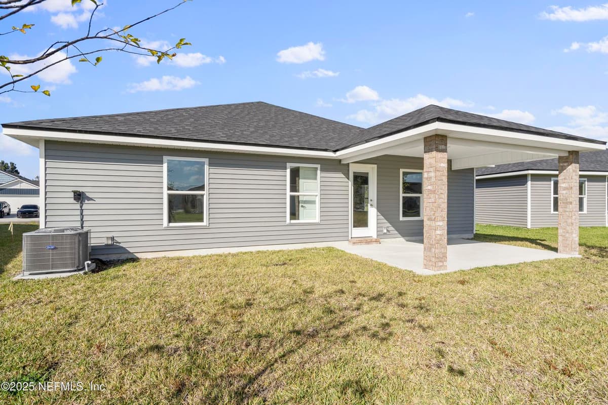 8363 HELMSLEY Boulevard, Jacksonville, FL 32219, Jacksonville, FL - photo 3