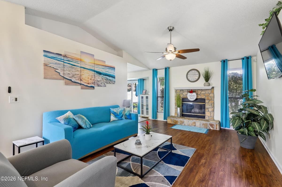 7826 ALLSPICE Circle E, Jacksonville, FL 32244, Jacksonville, FL - photo 2